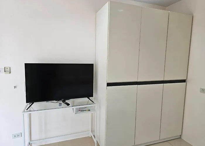 Cozy 1br Walk To Bts And Airport Rail Link Close To Malls M207 * Bangkok